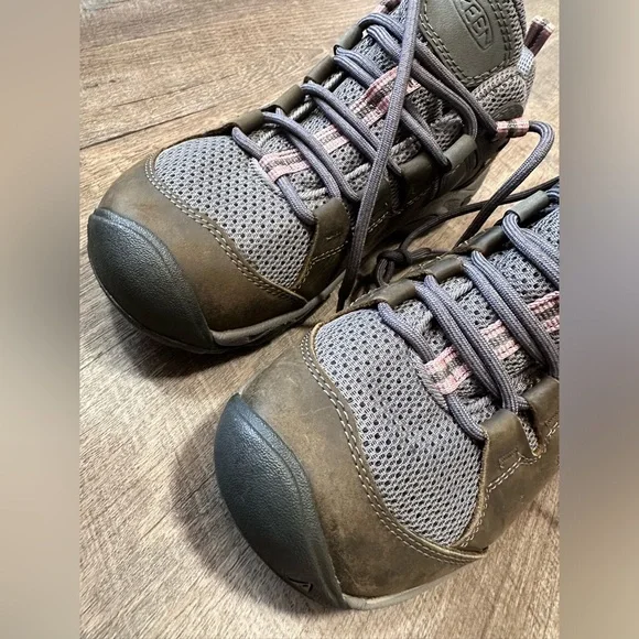 NWOB Keen Women's Steens Vent Low Height Breathable Hiking Shoes - Size 7.5 - Picture 11 of 16